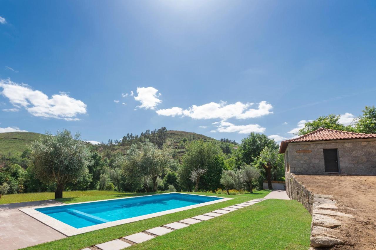 Casa Velha De Ponta Soto Villa Cela  Eksteriør billede