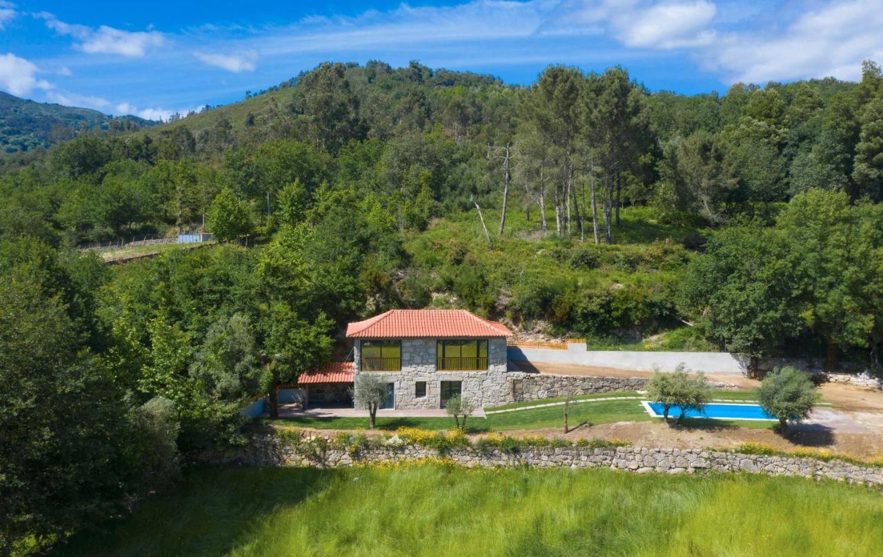 Casa Velha De Ponta Soto Villa Cela  Eksteriør billede